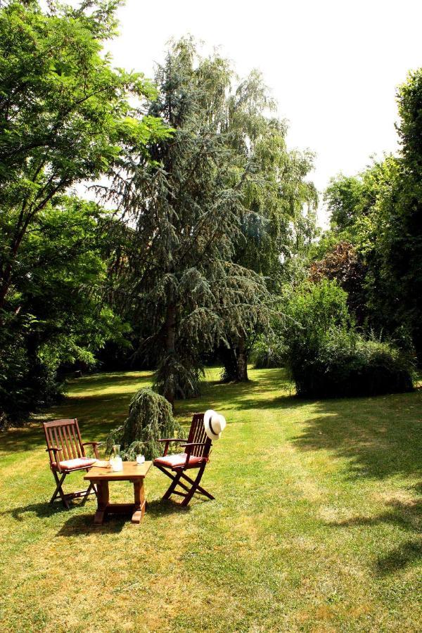 Au Plech Bed & Breakfast Mont-d'Astarac Exterior foto